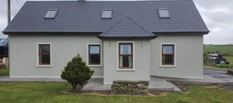 Murphy's Irish Farmhouse Near Ballybunion