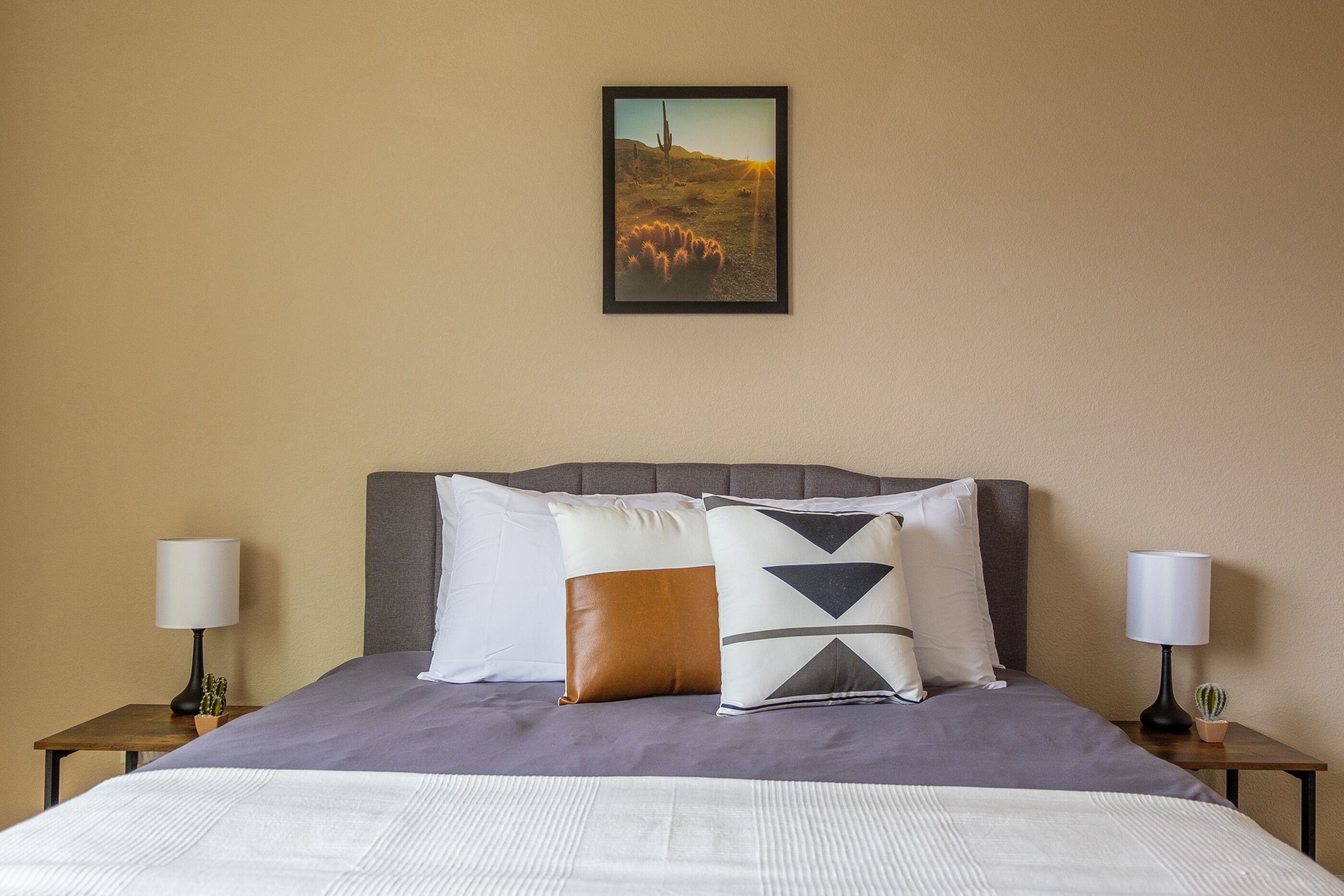 Standard Apartment, 2 Bedrooms, Pool Access, City View | Individually decorated, individually furnished, laptop workspace