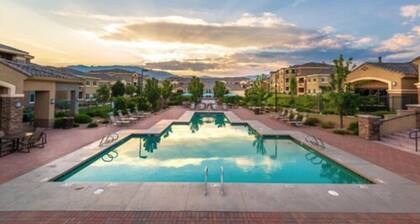 Sandia Peak Apartments by Frontdesk