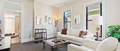 Casa, baño privado, vista a la ciudad (707) | Lounge