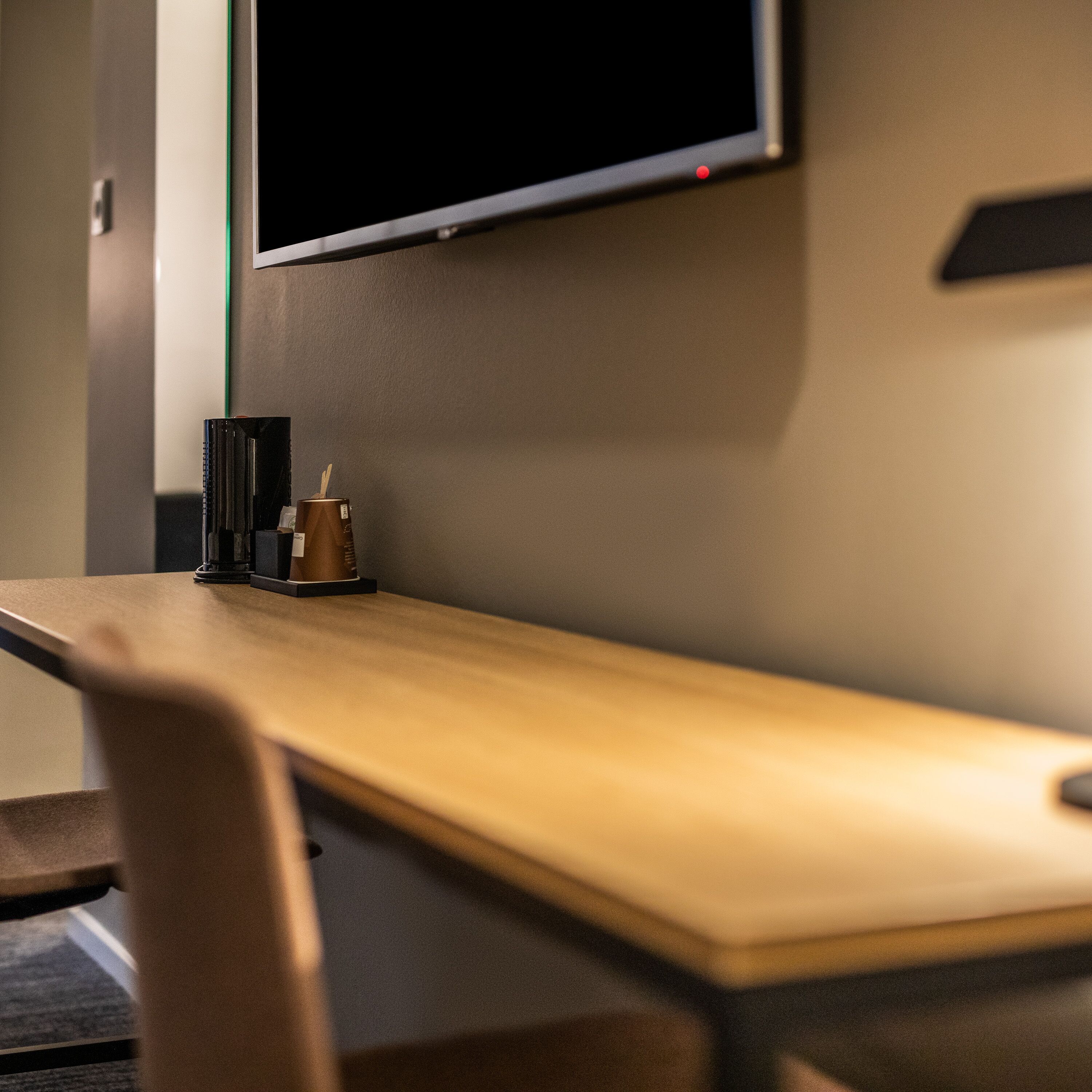 superior triple room | living area | 40-inch flat-screen tv with digital channels, tv, netflix