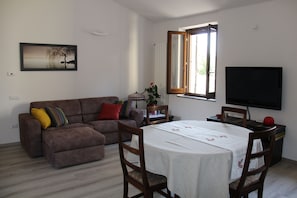 Apartment, 1 Bedroom, Refrigerator | Interior - The Window on the Cathedral -suite (Orvieto)