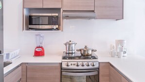 公寓, 2 间卧室 | 私人厨房 | 茶具/咖啡用具、大冰箱、微波炉、烤箱