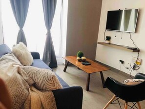 Apartment, 2 Bedrooms | Living area | Flat-screen TV - Centro Mty. práctico y comodo. 1BD, 3SB, 1sofaB, 2baños by Mty. Living (Monterrey)