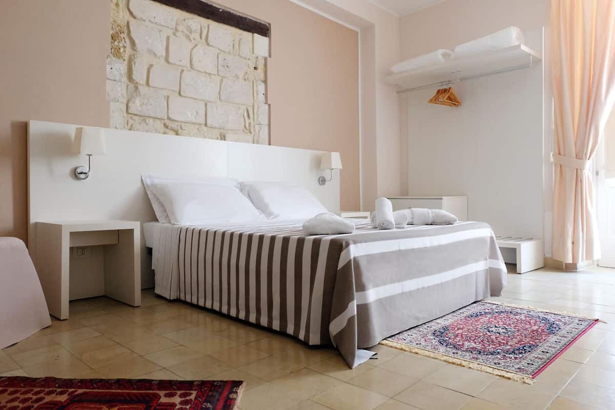 Comfort Quadruple Room, 2 Bedrooms, Balcony, City View | Minibar, desk, free WiFi, bed sheets