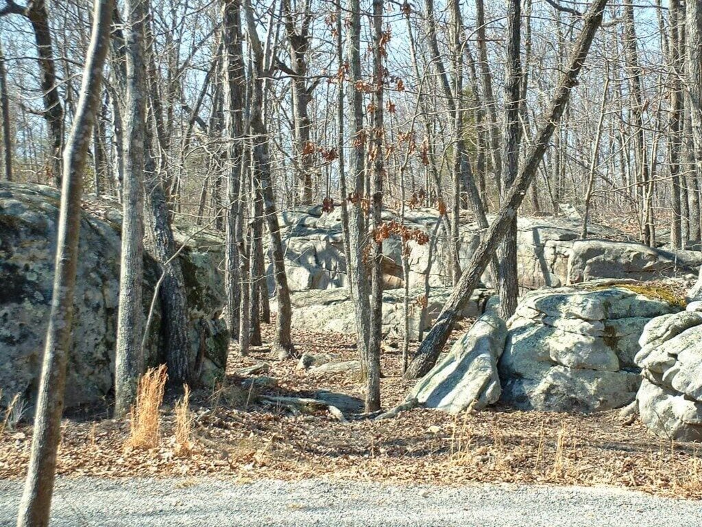 Briar Ridge Tucked between the Rocks on Lookout Mountain