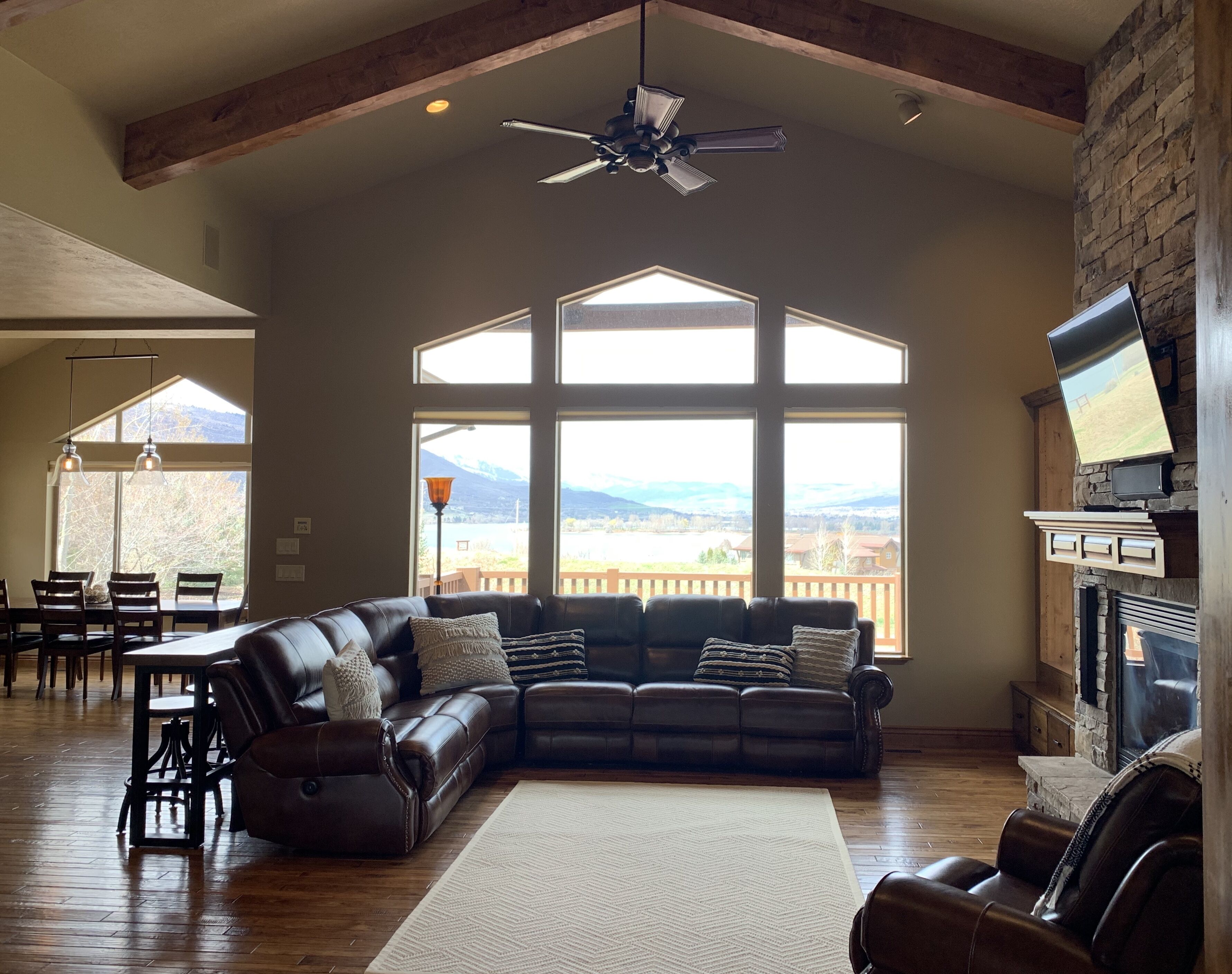 Snowbasin Pineview Home for 16 Guests