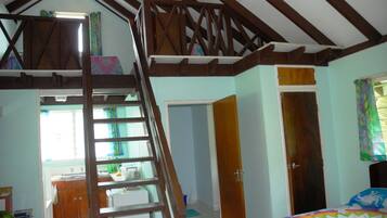 Loft, 1 camera da letto, fumatori, patio | 2 camere