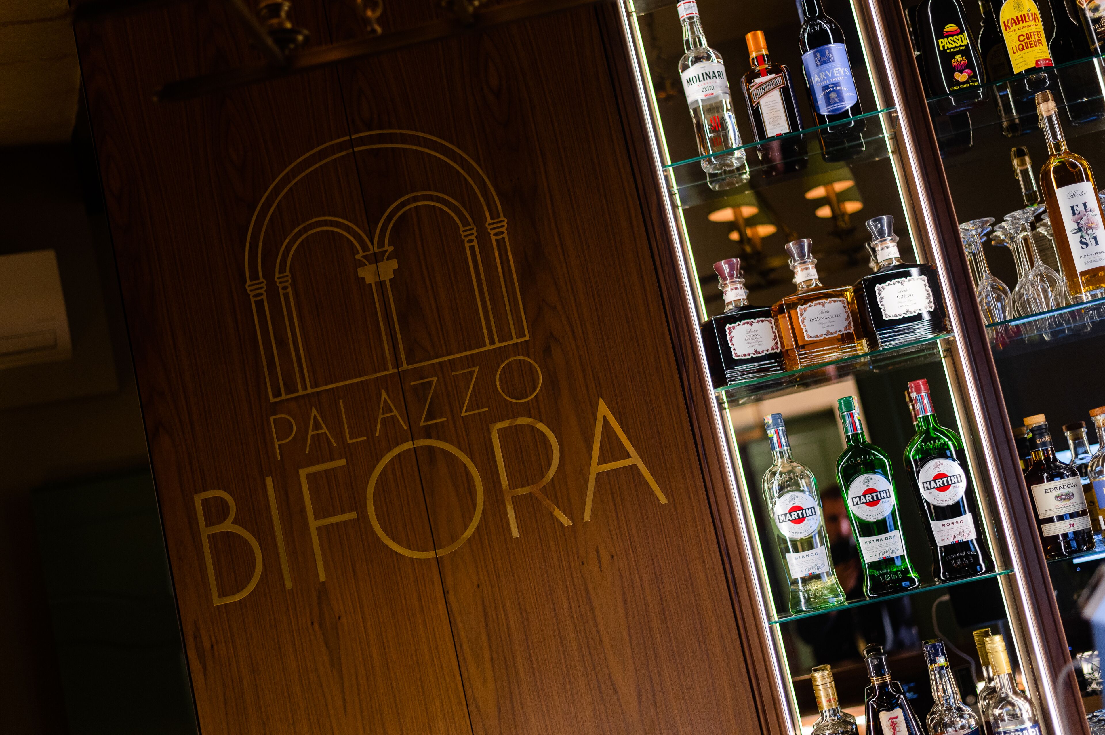 ล็อบบี้เลานจ์