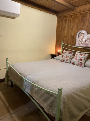 1 chambre, Wi-Fi gratuit, draps fournis