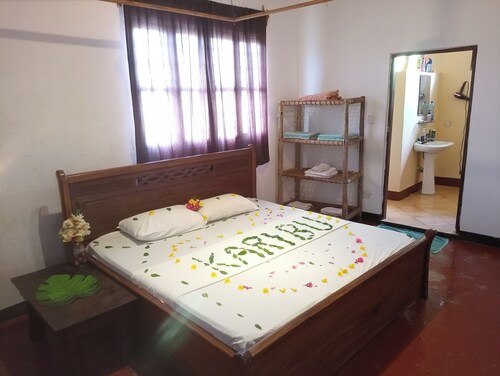 Selfcatered Family House up to 6 People in Jambiani, 400 Meter From the Beach