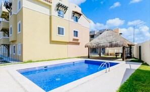 Outdoor pool - Big Apartment With Pool At 4 Mile To The Beach (Playa del Carmen)
