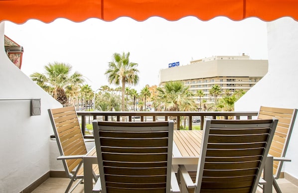 Outdoor dining - Parque Santiago 1 Duplex 2A014 (Playa de Las Americas)