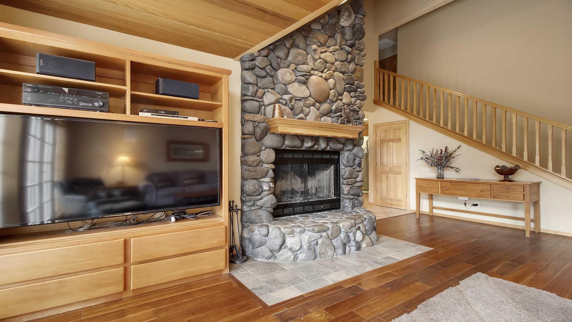 House, Multiple Beds (Mt. Hood 06) | Living room