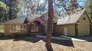 House, Multiple Beds (Mt. Hood 06) | Exterior - Mt. Hood 06 (Bend)