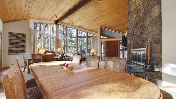 Talo, useita sänkyjä (Sandhill 10) | Yksityinen keittiö