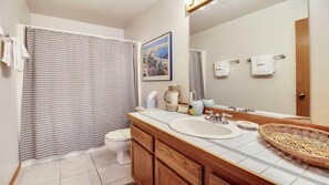 Condo, Multiple Beds (Skyline Condo 10) | Bathroom
