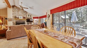House, Multiple Beds (Witchhazel 16) | Private kitchen - Witchhazel 16 (Bend)