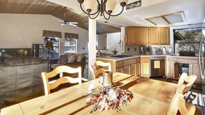 House, Multiple Beds (Fairway Village 02) | Private kitchen - Fairway Village 02 (Bend)