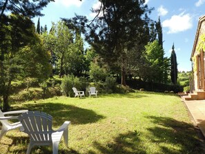 Villa, 4 Bedrooms, Smoking, Balcony | Property grounds