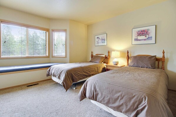 Condo, 1 King Bed (Ridge Condo 26)