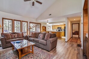 غرفة المعيشة