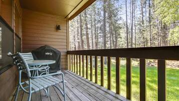 Condo, 1 King Bed (Ridge Condo 45) | Balcony