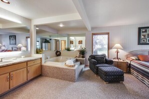 Condo, 1 King Bed (Ridge Condo 39) | 2 bedrooms