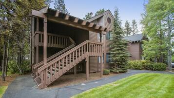 Condo, 1 King Bed (Ridge Condo 33) | Exterior