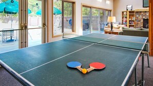 Condo, 1 King Bed (Ridge Condo 20) | Games room - Ridge Condo 20 (Bend)
