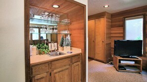 Condo, 1 King Bed (Ridge Condo 13) | 2 bedrooms - Ridge Condo 13 (Bend)