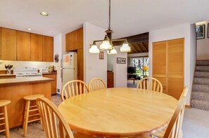 Appartement, Meerdere bedden (Meadow House 21) | Dineren