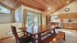 Hus, flere senger (East Butte 20) | Spiseområde