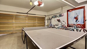 House, Multiple Beds (East Butte 20) | Game room