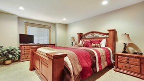 Huis, meerdere bedden (Oregon Loop 05) | 5 slaapkamers