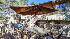 Talo, useita sänkyjä (Klamath 06) | Parveke