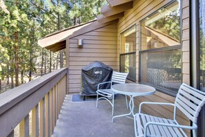 Condo, 1 King Bed (Ridge Condo 44) | Balcony - Ridge Condo 44 (Bend)