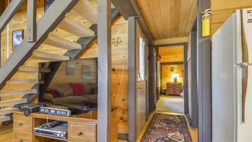 Cabin, Multiple Beds (Cluster Cabin 26) | Living room