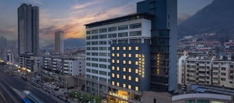 Greentree Eastern Hotel (Lianyungang Jiaruibao Plaza)