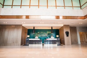Lobby - Greentree Eastern Hotel (Lianyungang Jiaruibao Plaza) (Lianyungang)