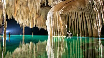 Apartment, 2 Bedrooms, Smoking, Private Pool | Exterior