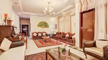 Apartment, 2 Bedrooms, Balcony | Interior