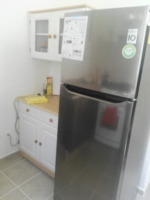 House, 2 Bedrooms, Patio, Mountain View | Interior - Safe Accommodation With Family Environment (Cuautlancingo)