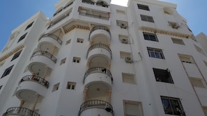 Apartment, 1 Bedroom, Smoking, Garden View | Front of property