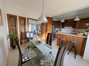 Appartement, 2 chambres, fumeur, balcon | Intérieur