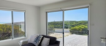 Kalimna - 360 degree ocean and marina views!