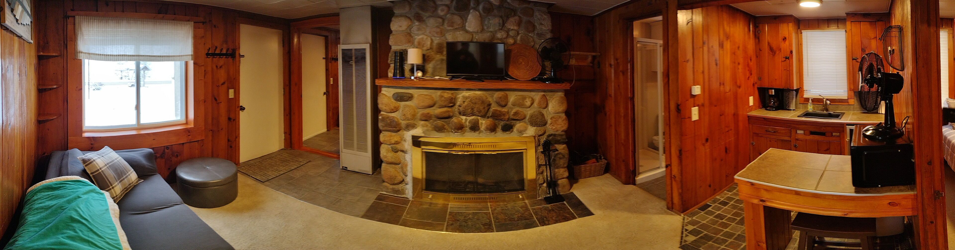 Smart TV, fireplace