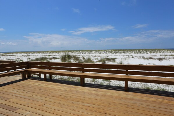 Property grounds - Gulf Front, Newly Renovated ~ One More Time Again (Mexico Beach)