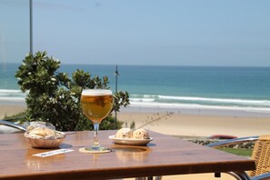 Outdoor dining - Apartamento Cervantes II central Conil (Conil de la Frontera)