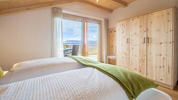 2 habitaciones, wifi gratis y ropa de cama